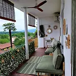 Casa Enzo Besozzo