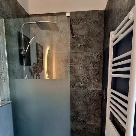 Apartament Casa Enzo Besozzo